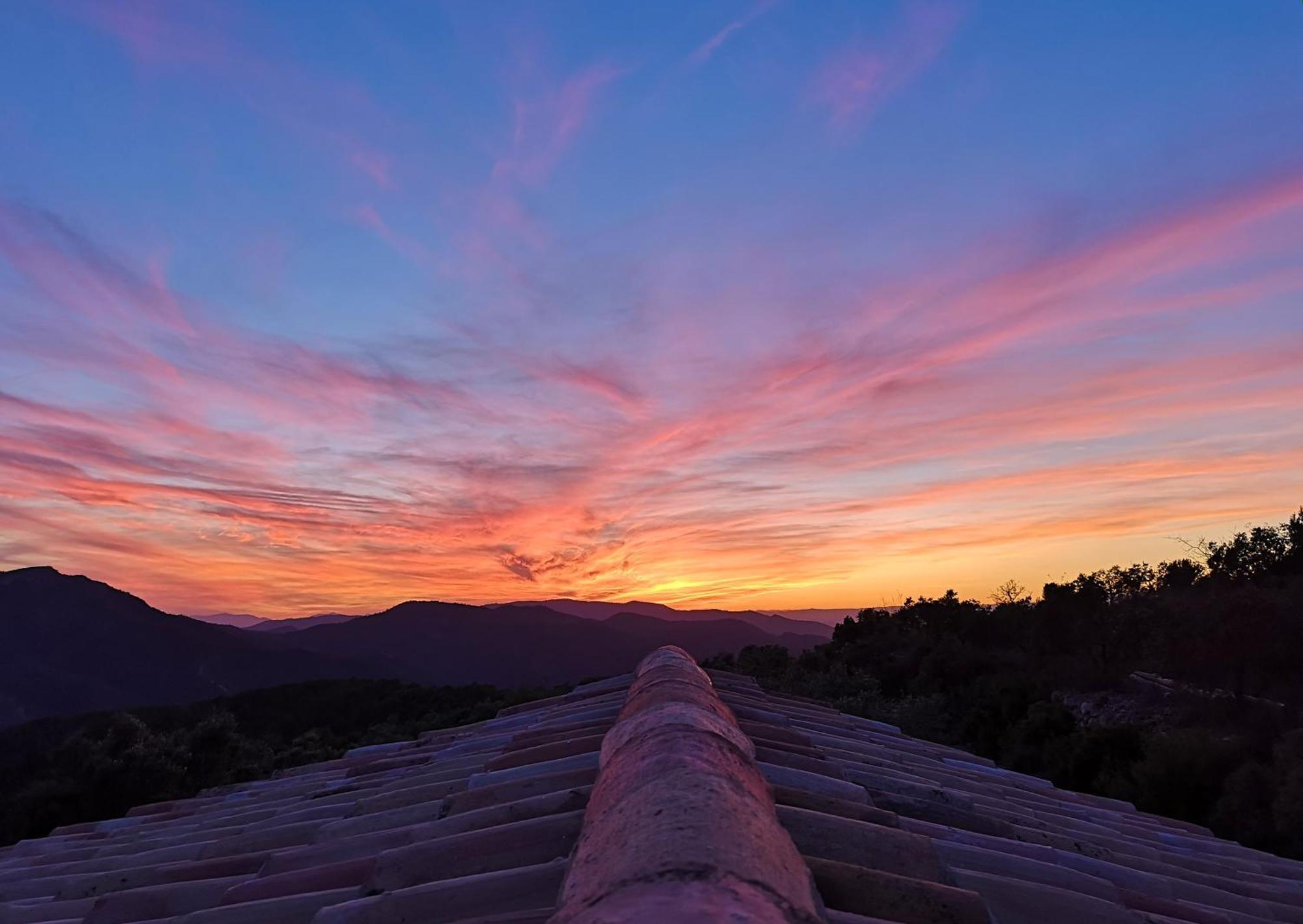 La Cueva De Miravet - Villa De Lujo En La Cima De La Montana Con Vistas Al Mar Cabanes  Exteriör bild